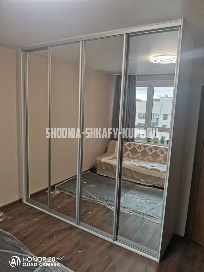 Встроенные шкафы-купе Сходня