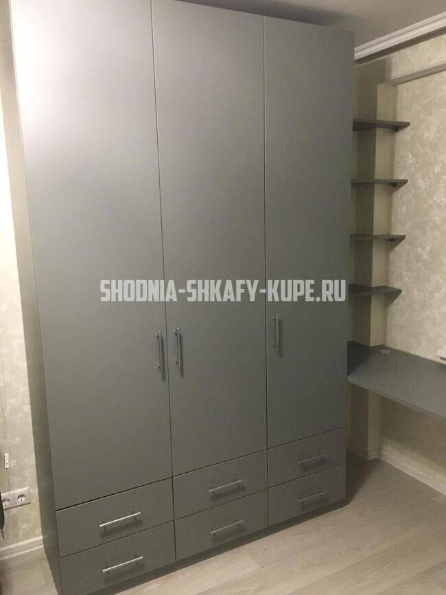 Распашные шкафы Сходня
