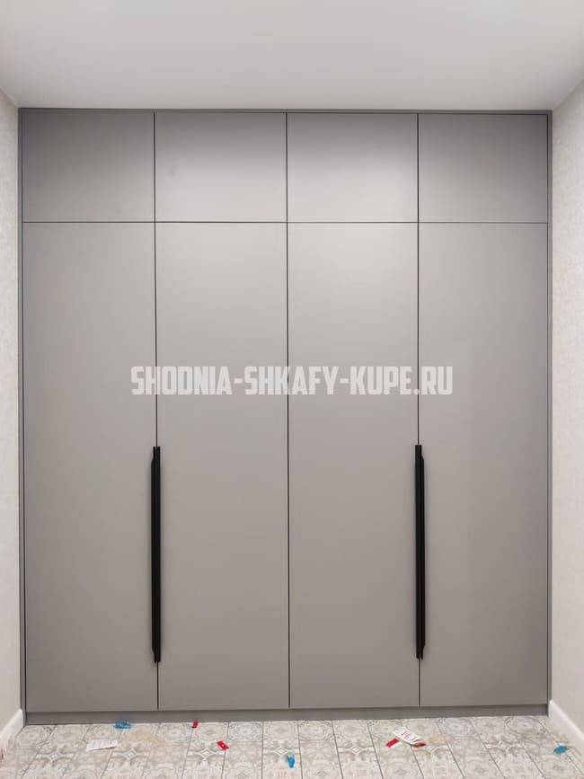 Распашные шкафы Сходня